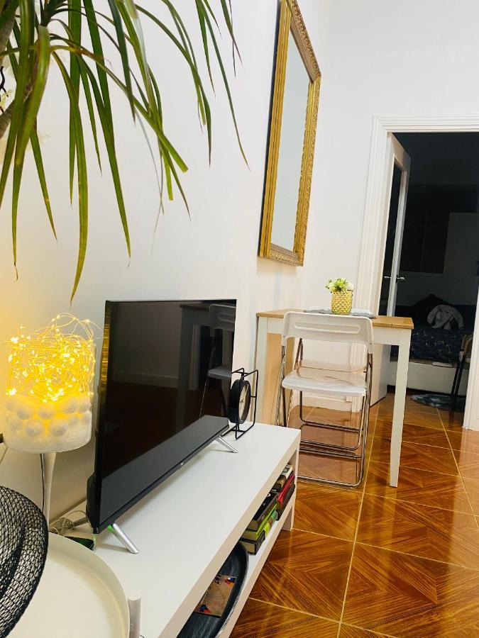 Precioso Apartamento Madrid Centro Luaran gambar